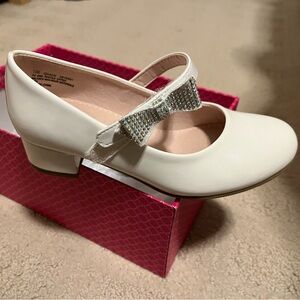 Kelly & Katie White Little Girls Size 13 Dress Shoes - First Communion/Wedding